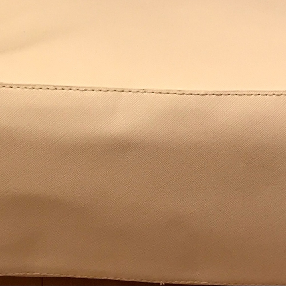 Handbag - Picture 4 of 6